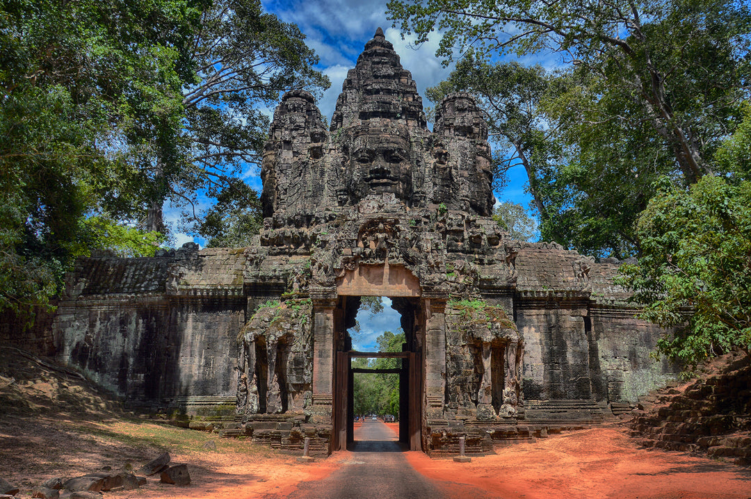 Energetic Studies of Famous Buildings: Angkor Wat, Eiffel Tower, Salisbury Cathedral and more...